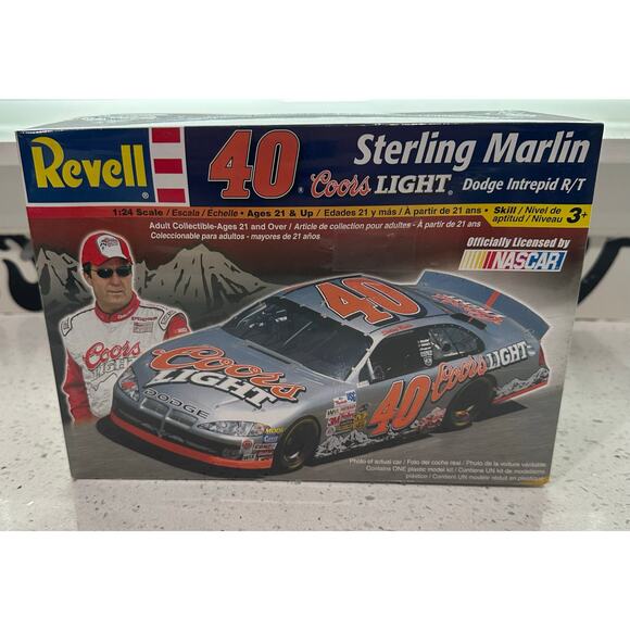 VTG Revell Nascar Sterling Marlin Coors light dodge intrepid model 1/24 SEALED - Picture 1 of 6